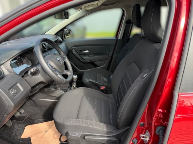 Fahrzeugabbildung Dacia Duster Comfort TCe 130 2WD +KLIMA+TEMPOMAT+RADIO