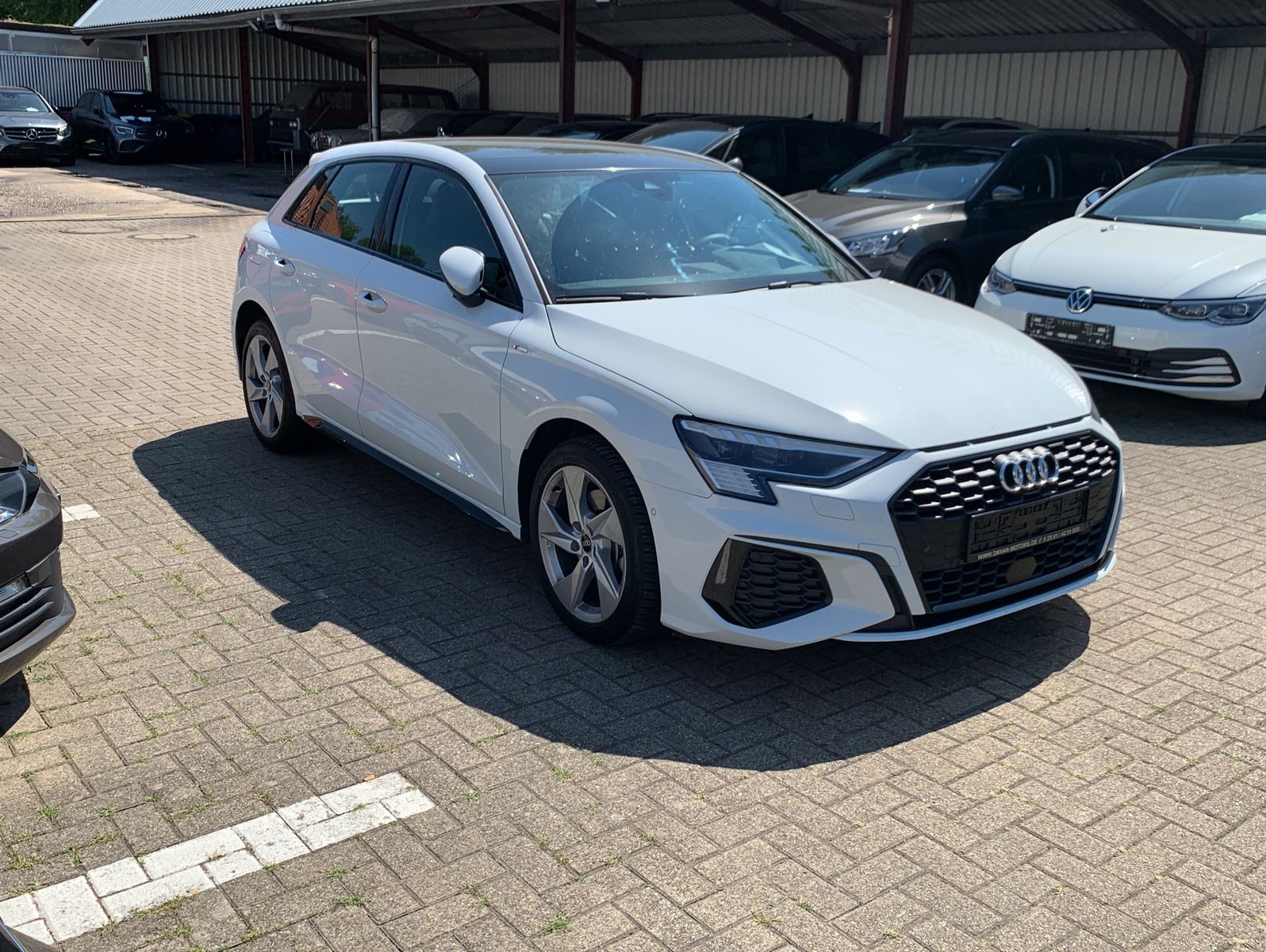 Audi A3 Sportback 40 TFSI e S line Pan Matrix Head imagem 2