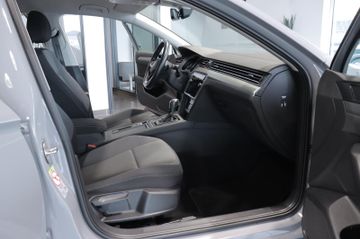 Volkswagen Passat Variant - 12