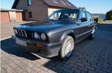 BMW 318i E30 Schwarz H - BMW 318 aus 1989