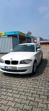 BMW 116 i 2.0 90kw/122ps 2010 ja - BMW 116 in Freiburg
