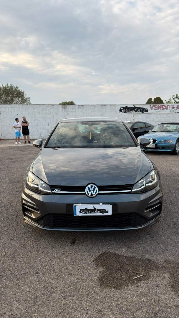 Volkswagen Golf 7 Restyling R-Line imagem 3