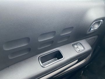 Citroën C3 YOU! PT 83 Navi+PDC+LED+Carplay*Tempomat