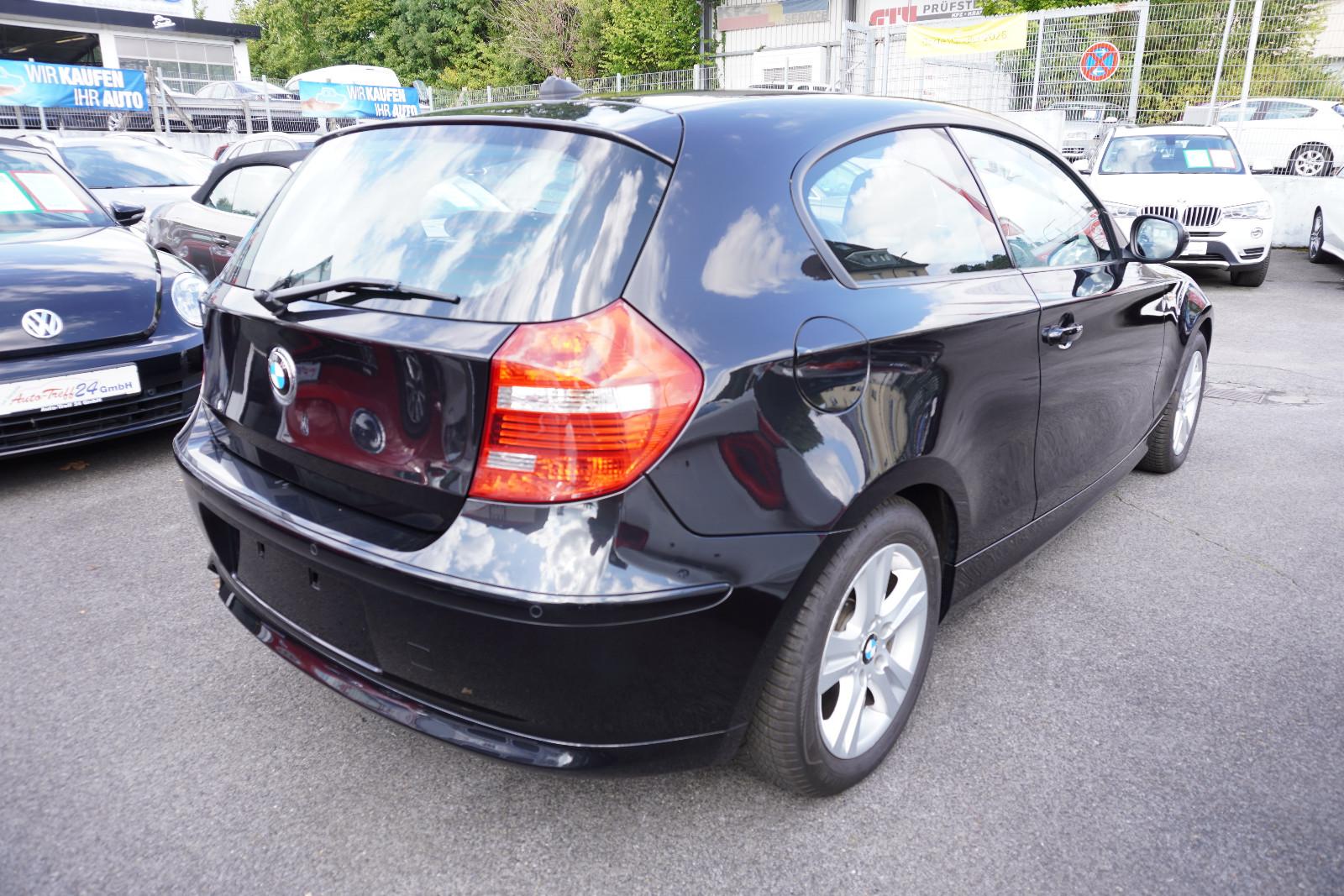 BMW 116 i Lifestyle *Automatik*Leder*Xenon*Navi*+++