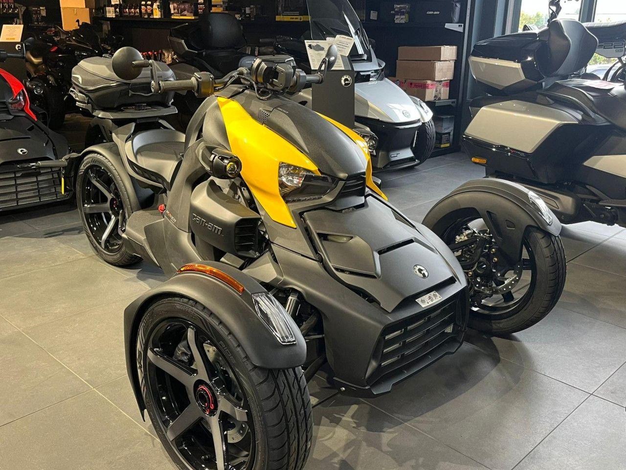 Can-Am RD Ryker 900 Sport