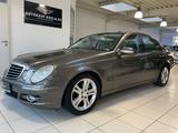 Mercedes-Benz E 300 CDI BlueTec Avantgarde/Leder/Navi/Panaroma - Mercedes-Benz E 300: Bluetec