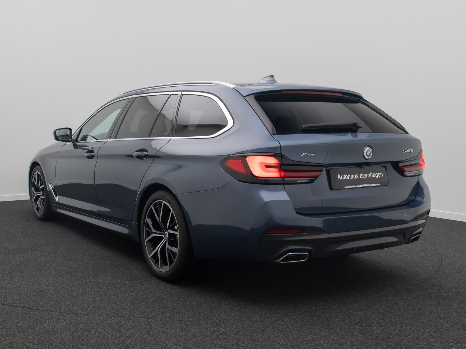 Fahrzeugabbildung BMW 540i xD M Sport Laser HUD DAB H/K Kamera Panoram