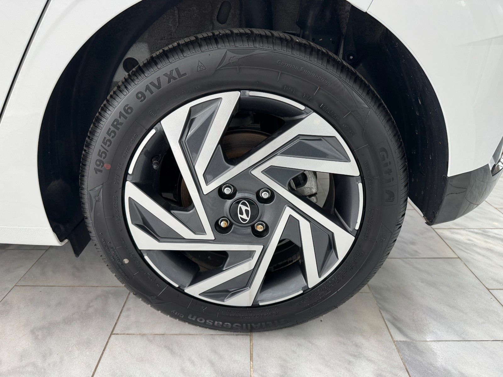 Hyundai i20 – Bild 10