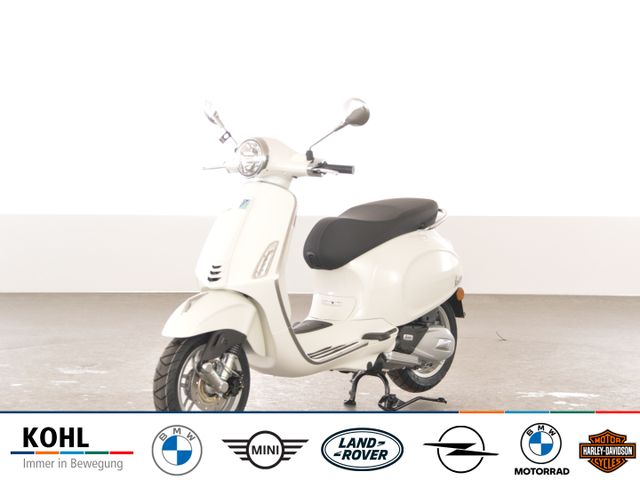 Vespa Primavera 125 bianco / weiß innocente B04