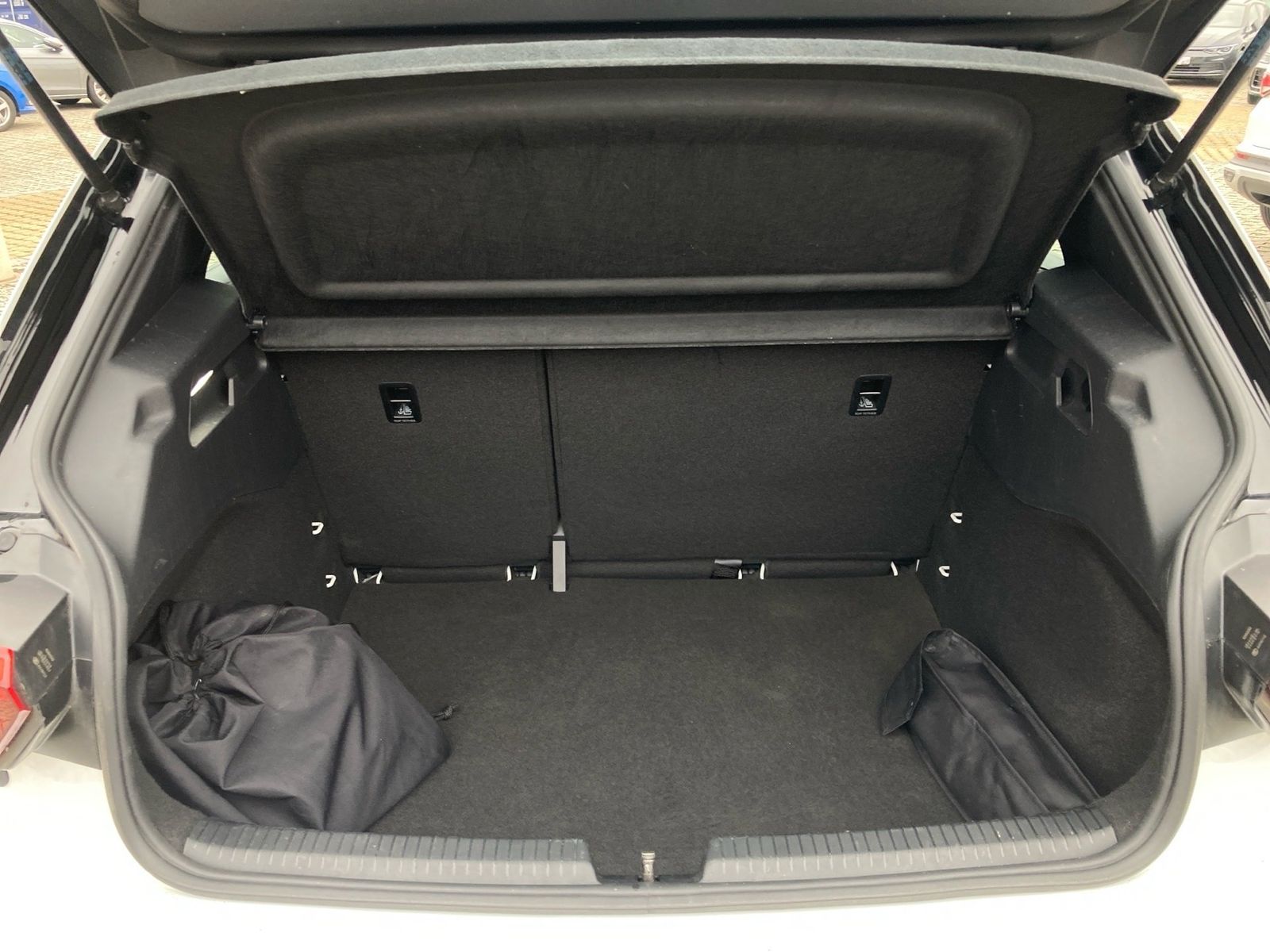 Volkswagen ID.3 - Bild 8