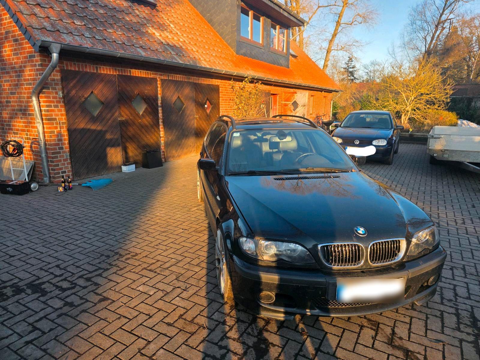 BMW 330 2005 — interior
