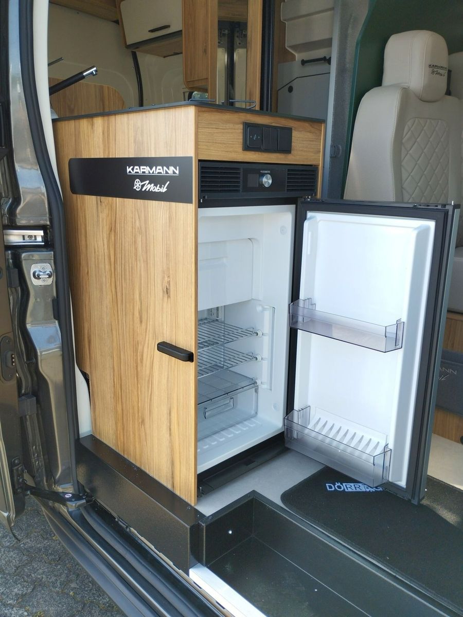 Fahrzeugabbildung Karmann Dexter 4x4 DE 560 AW Allrad 4x4, Rückfahrkamera
