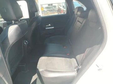 Mercedes B 180 - 8