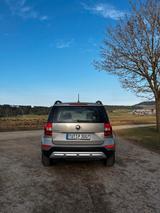 Skoda Yeti 1.6 TDI Green tech DSG top gepflegt - Skoda Yeti mit Diesel-Antrieb: 1.6