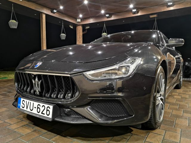 Maserati Ghibli 3.0 V6 S Q4 GranSport