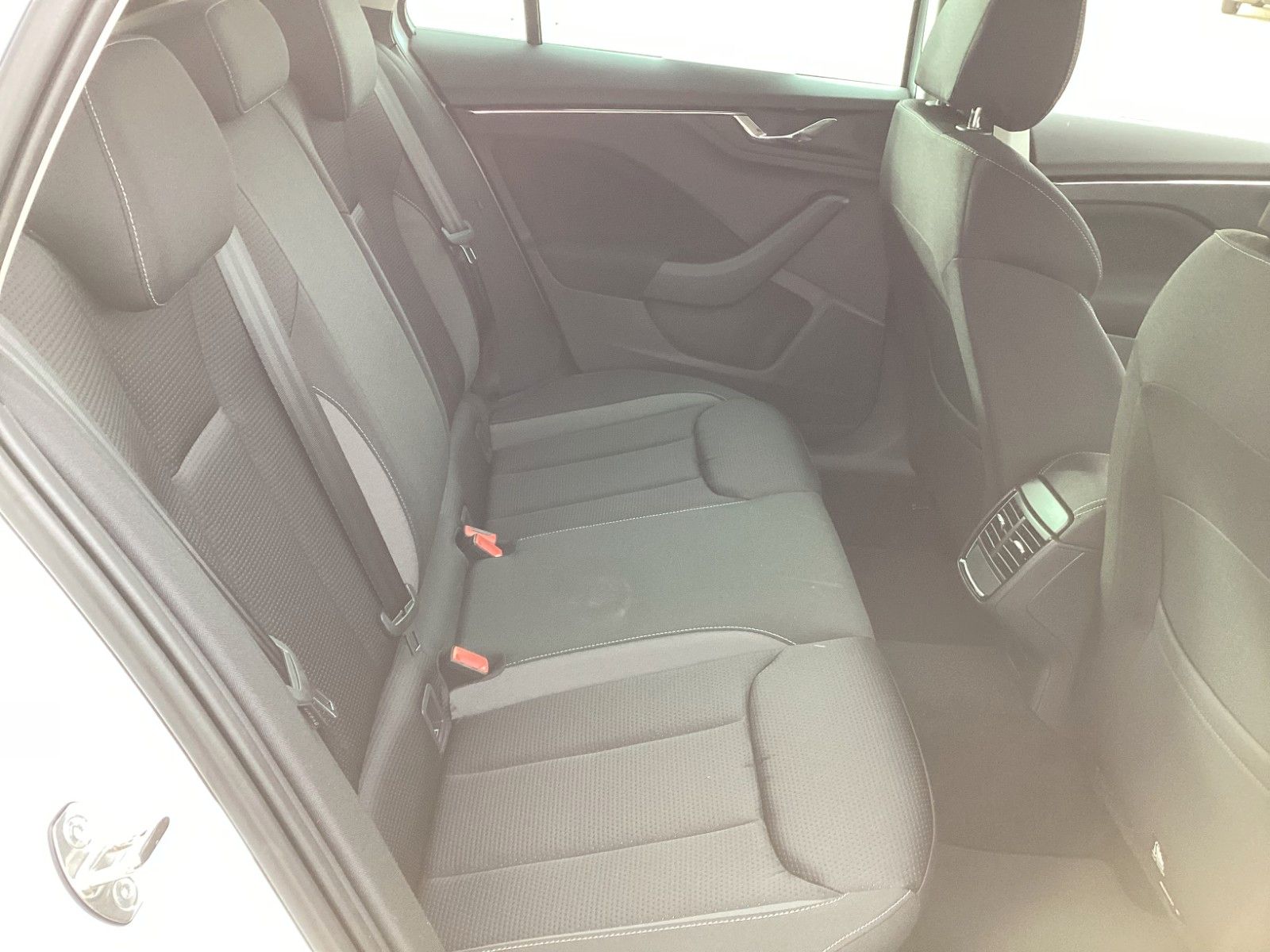 Fahrzeugabbildung SKODA Scala Tour 1.5 TSI 110 KW 6-Gang