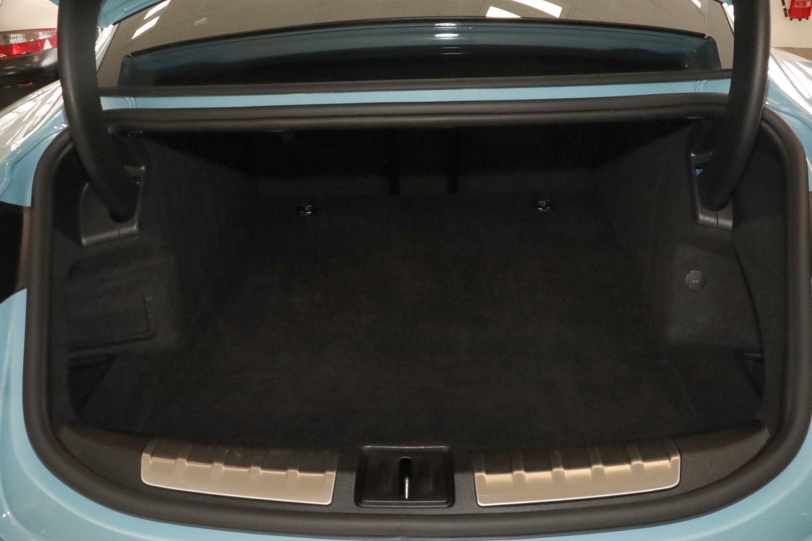 Fahrzeugabbildung Porsche Taycan GTS SportDesign/HeadUP/REAR-DVD/APPROVED