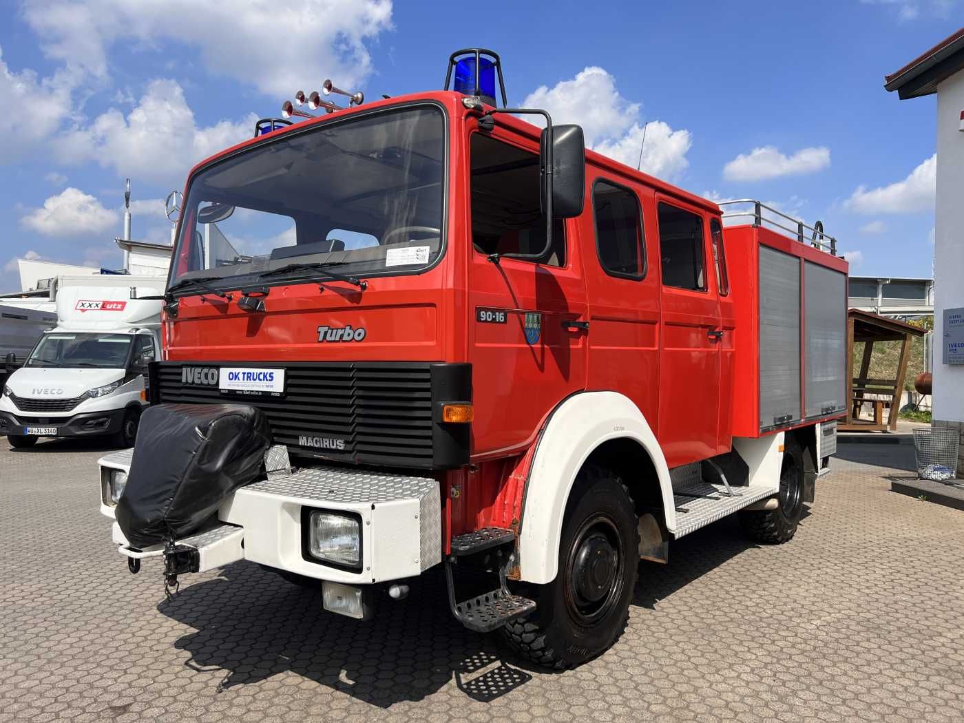 Fahrzeugabbildung Iveco 90-16 AW 4x4 LF8 Feuerwehr Standheizung 9 Sitze