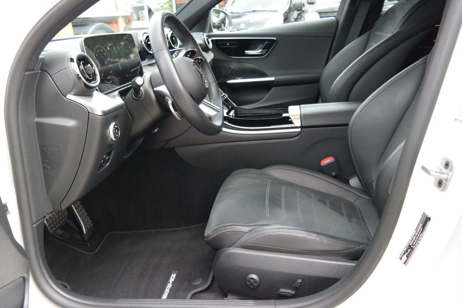 Mercedes-Benz C 220 T 4Matic Leder LED AMG-Line High-B. Garan foto 9