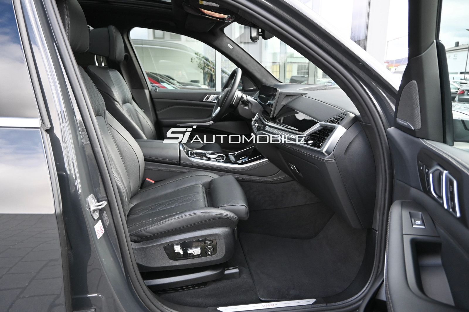 Fahrzeugabbildung BMW X5 xDr30d °UVP 125.440€°MASSAGE°LUFT°STHZG°TRITT