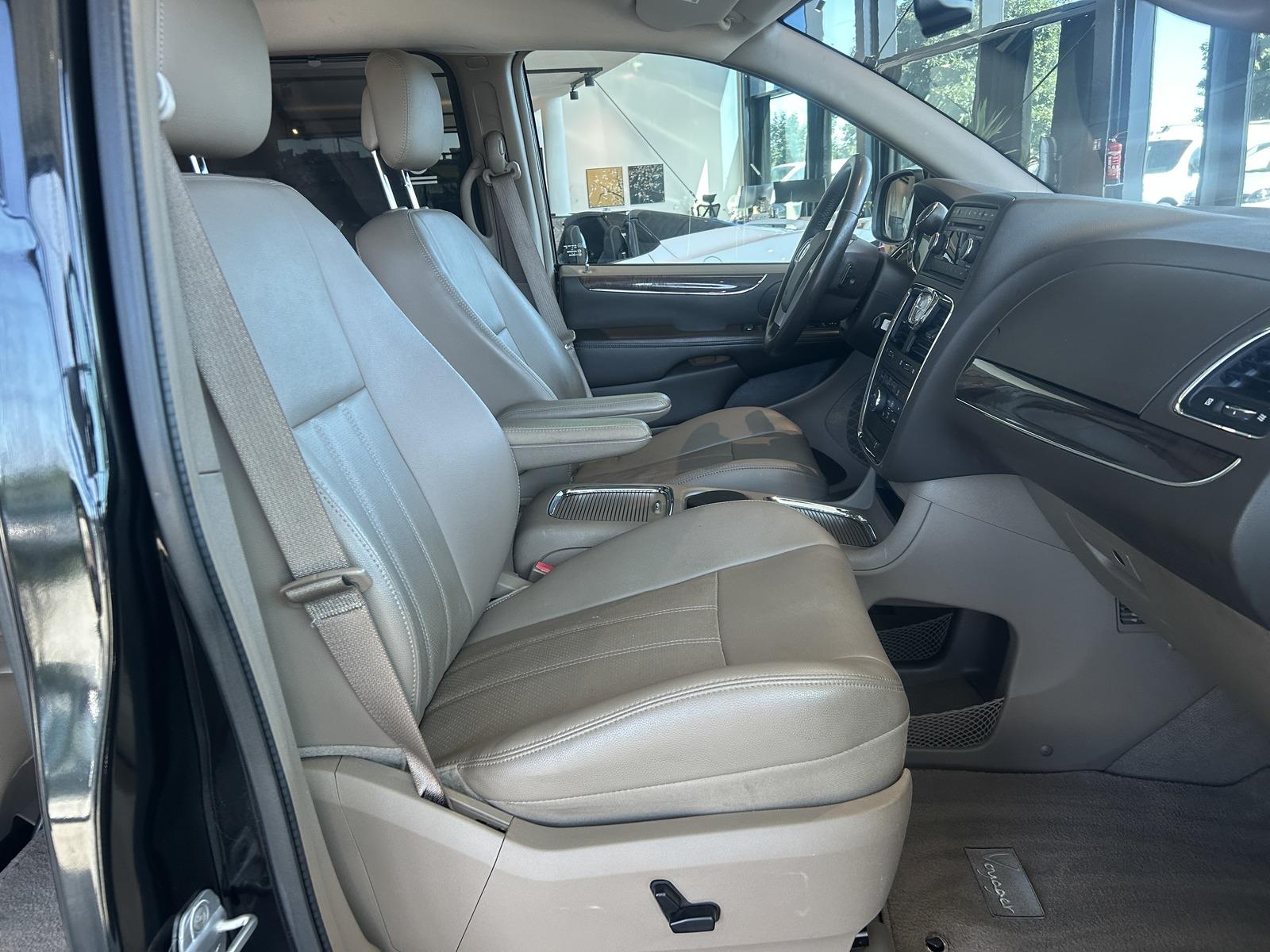 LANCIA VOYAGER 163 CH BVA - VOLANT EN CUIR - SELLERIE CUIR - 7 PLACES