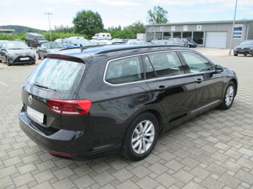 Volkswagen Passat Variant - 7