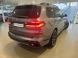BMW X7 xDrive 40d M Sportpaket HUD StandHZG Pano Nav - gebrauchte BMW X7 aus dem Jahr 2023