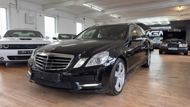 Mercedes-Benz E 350 CDI  T-Modell LEDER SHD ELH AHK BIXENON