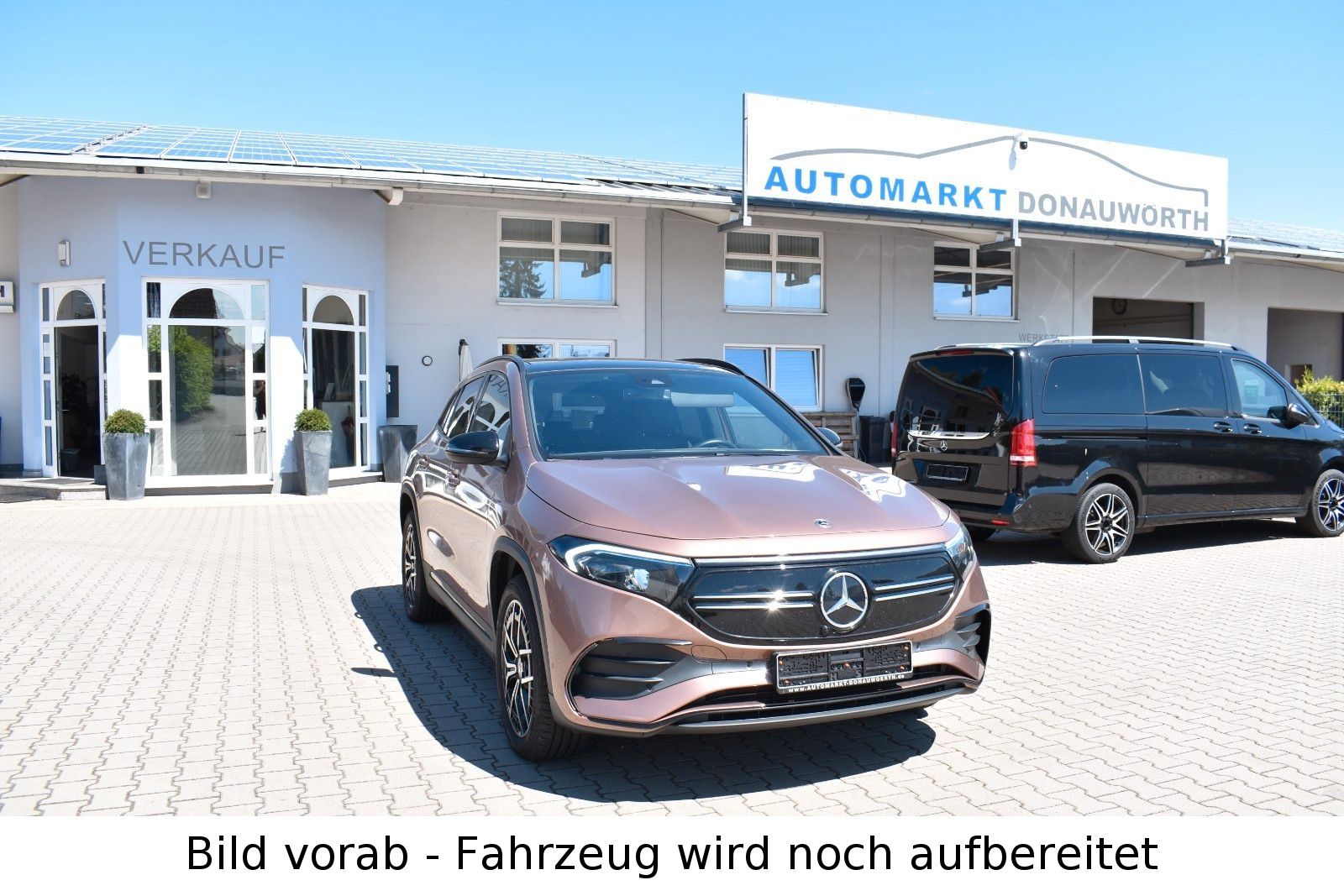 MERCEDES-BENZ EQA 250+ AMG Line Navigation Night PanoDach Kame
