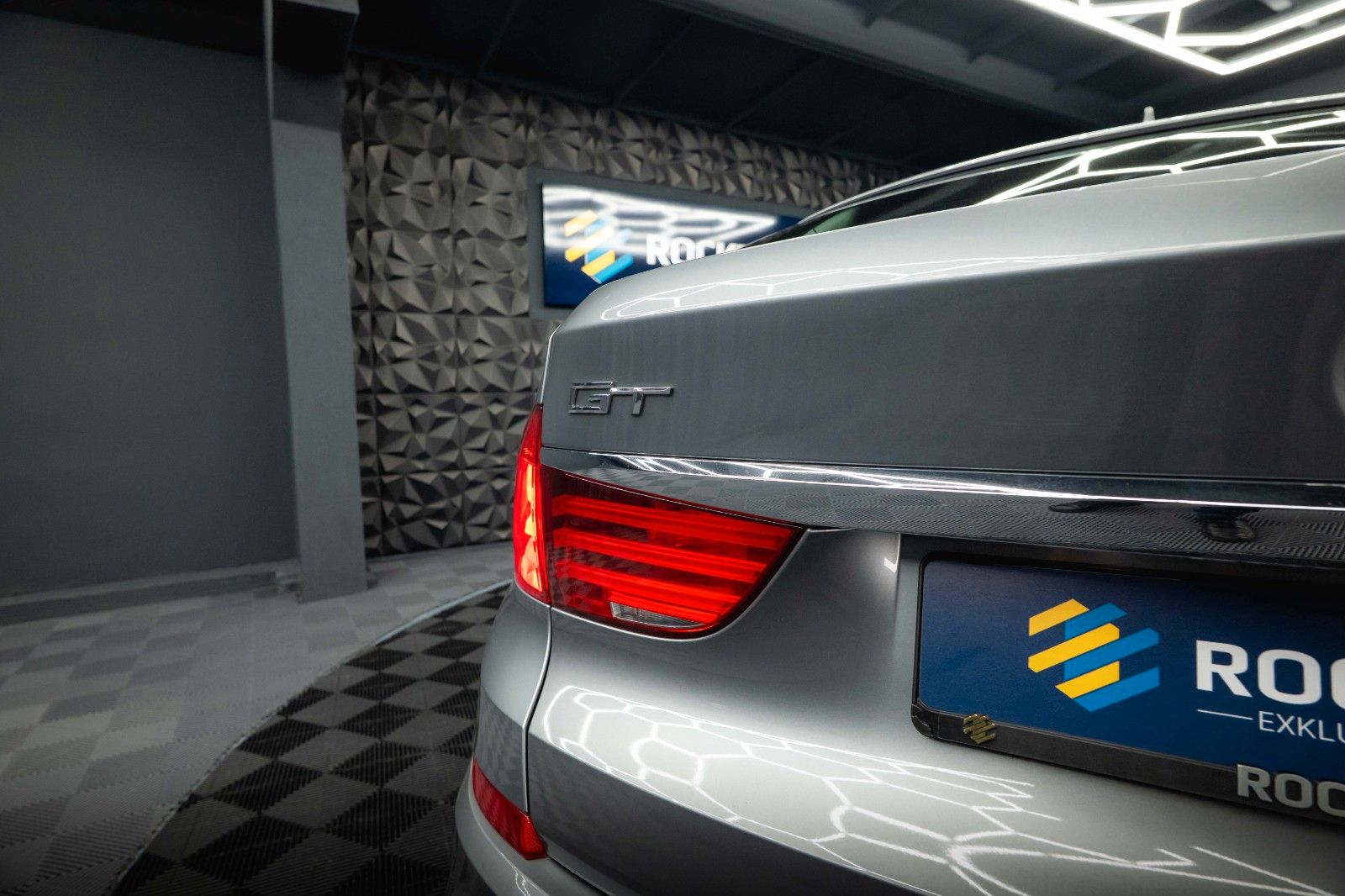 Fahrzeugabbildung BMW 550i xDrive Gran Turismo M-Sport *Pano*ACC*HU*