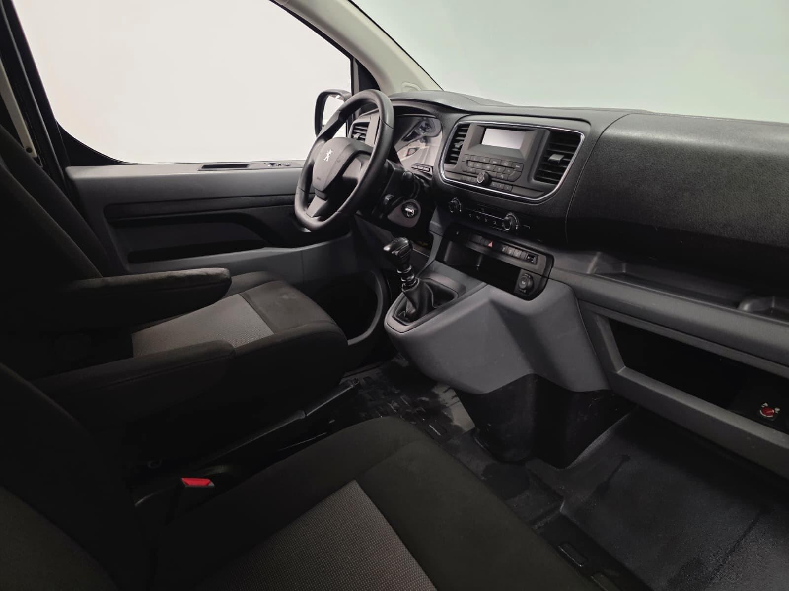 Peugeot Expert L2 8x Sitze Klima Tempomat 2x Schiebetür