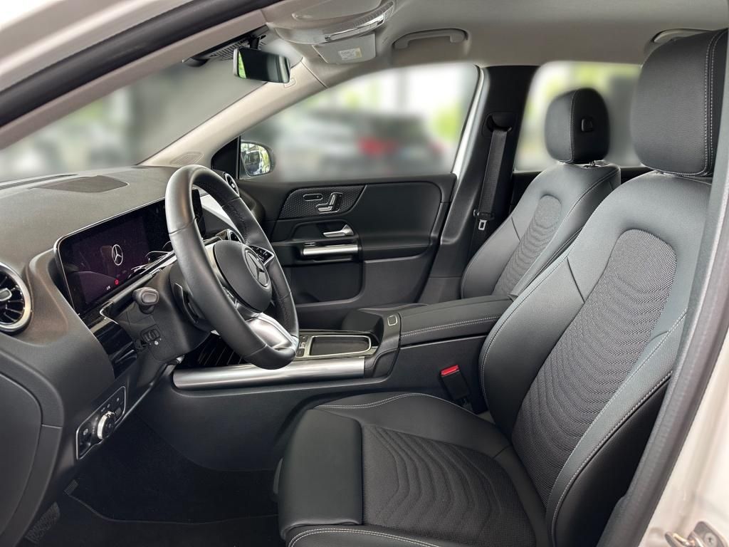Fahrzeugabbildung Mercedes-Benz B 200 LED+Distronic+360Kamera+Memory