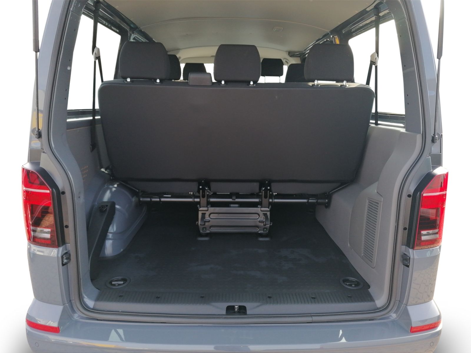 T6.1 Kombi 2.0 TDI DSG LED+NAVI+ACC+PDC+