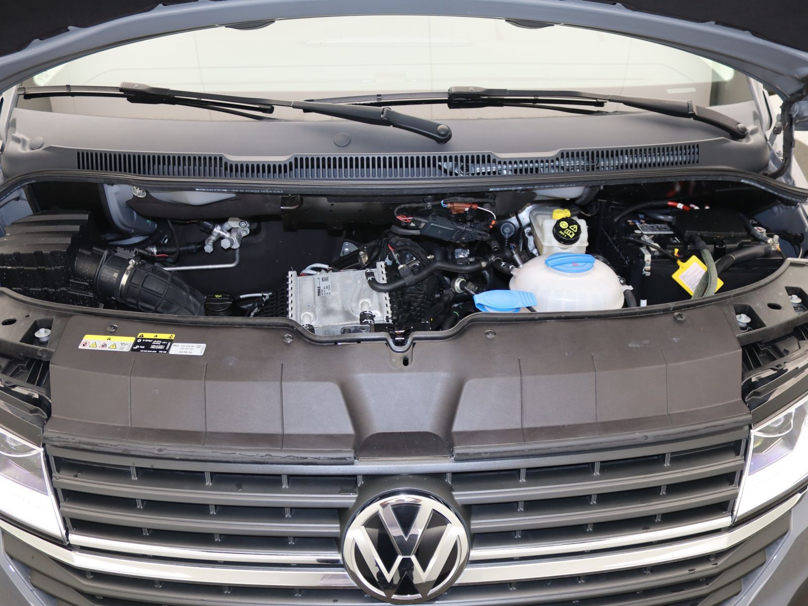 Volkswagen T6 California - Bild 20