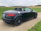 Audi TT RS Roadster 2.5 TFSI quattro - - Audi TT RS mit Benzin-Antrieb