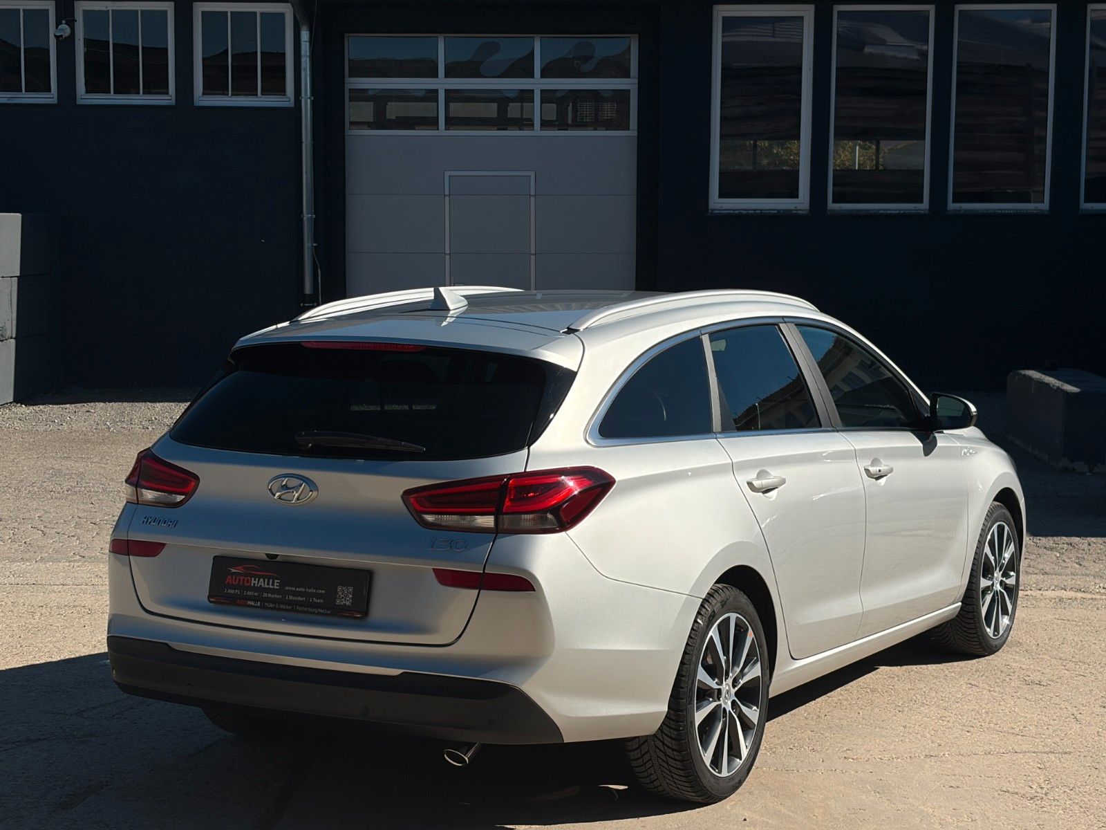 Fahrzeugabbildung Hyundai i30 1.4 T-GDI All Inclusive ACC CAM CarPlay