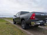 Toyota Hilux Extra Cab 2.8-L-D-4D 204PS - gebrauchte Toyota Hilux aus dem Jahr 2021
