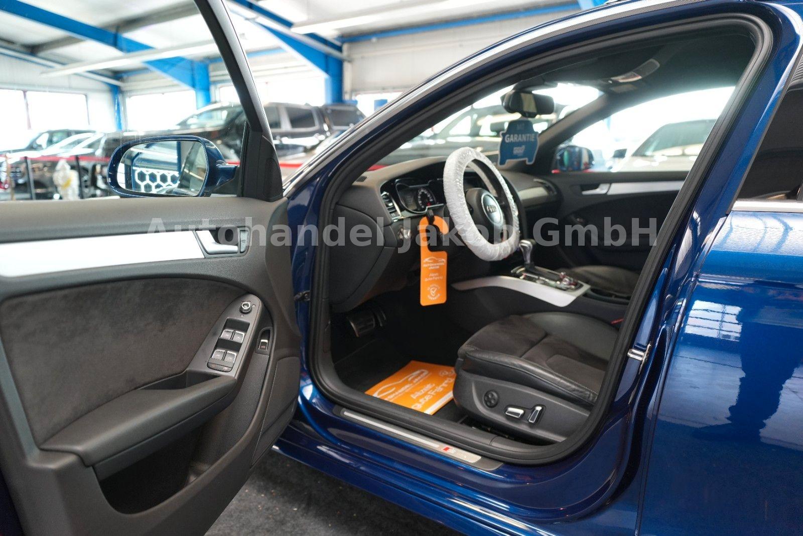 Audi A4 / Quattro / 3x S-LIne / Audi Exclusive / TOP!