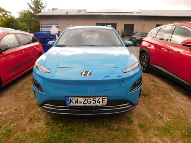 Hyundai Kona EV Select