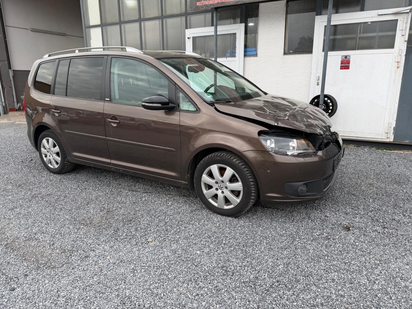 Volkswagen Touran Style 1.4 TSI 140PS Navi