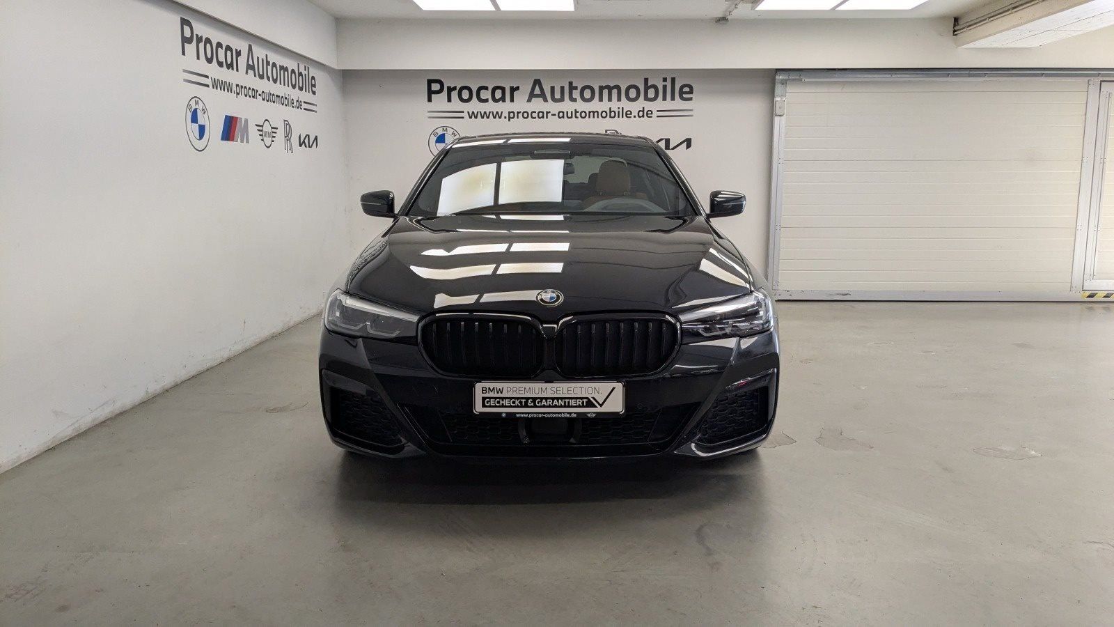 BMW 530d xDrive Limousine M Sport ACC HuD HiFi PA foto 3