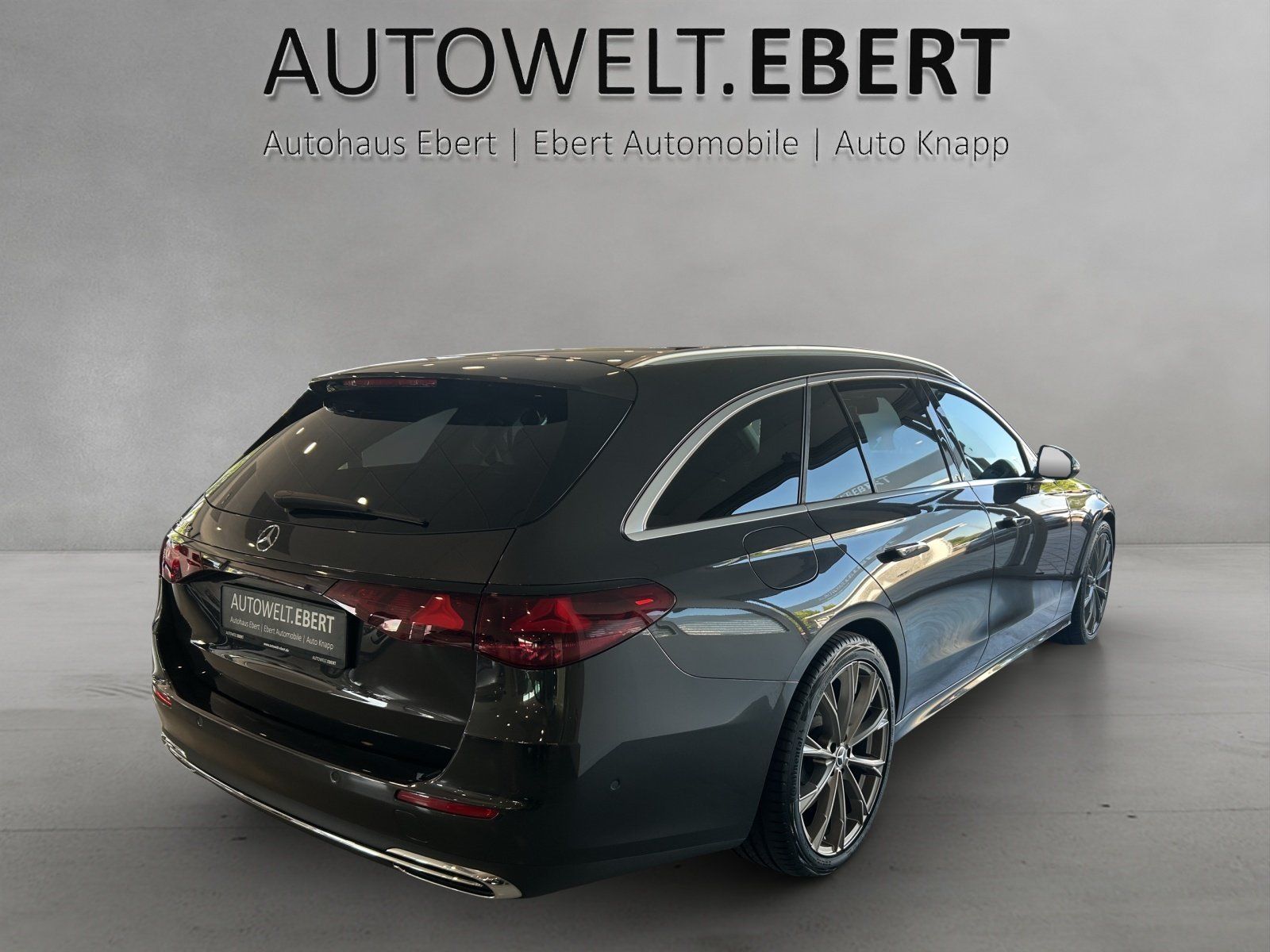 Fahrzeugabbildung Mercedes-Benz E 300e T Avantg Advanced DISTRO Burme LED Kamera