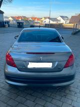 Peugeot 207 CC Roland Garros 150 THP Roland Garros - Peugeot 207: Roland Garros