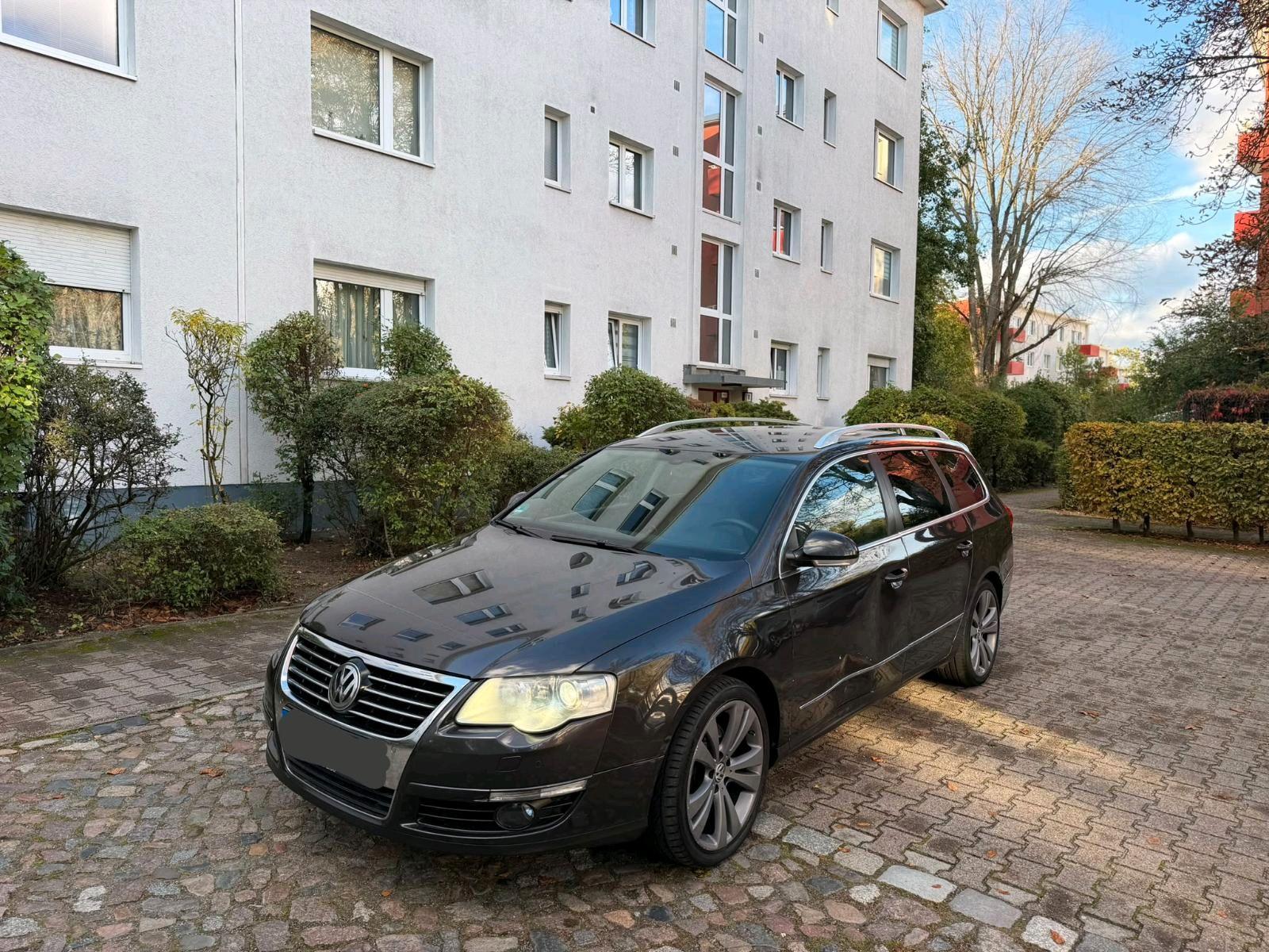 Volkswagen Passat 2007 — салон