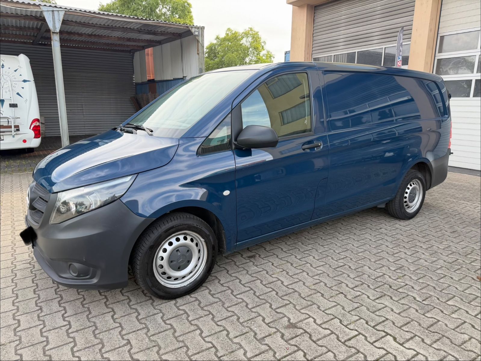 Mercedes Vito - 1