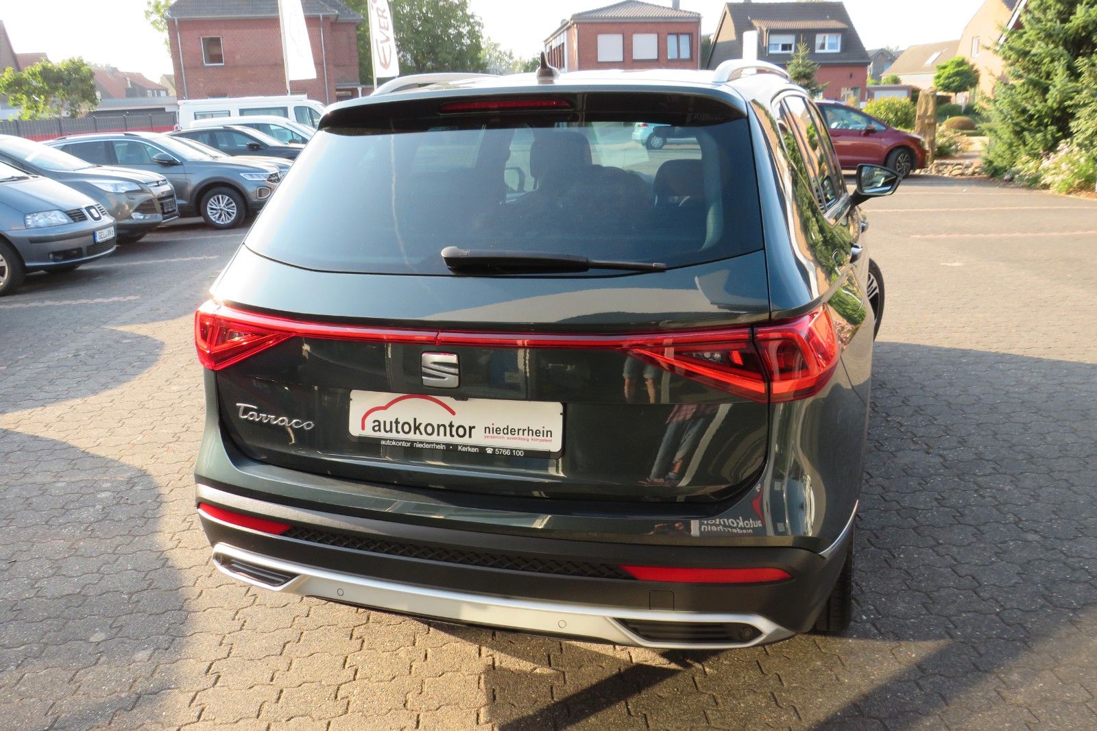 Fahrzeugabbildung SEAT Tarraco Xcellence PANO 7S ACC NAVI LEDER  LED
