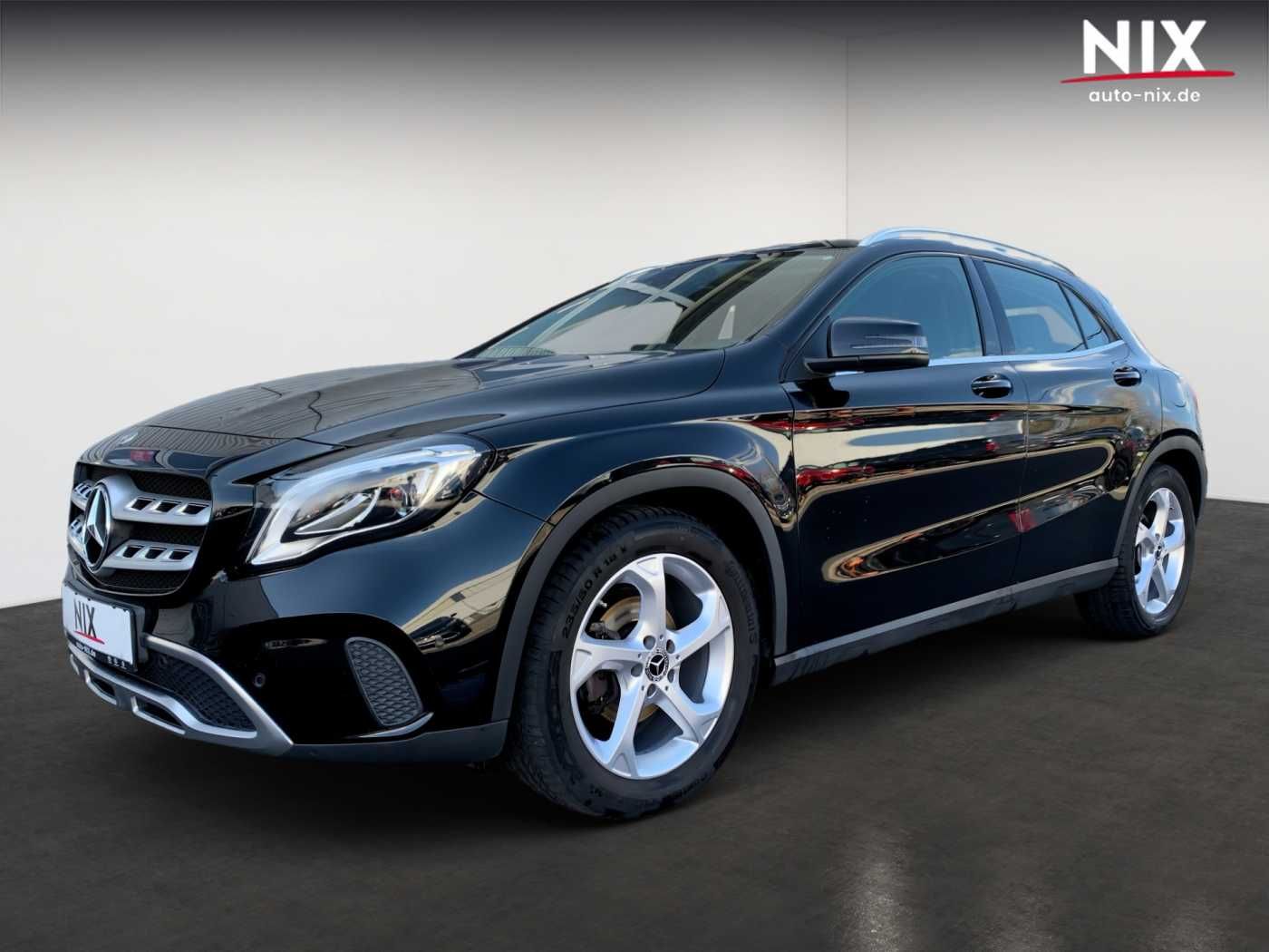MERCEDES-BENZ GLA 220 d 7G-DCT Urban KAMERA SHZ