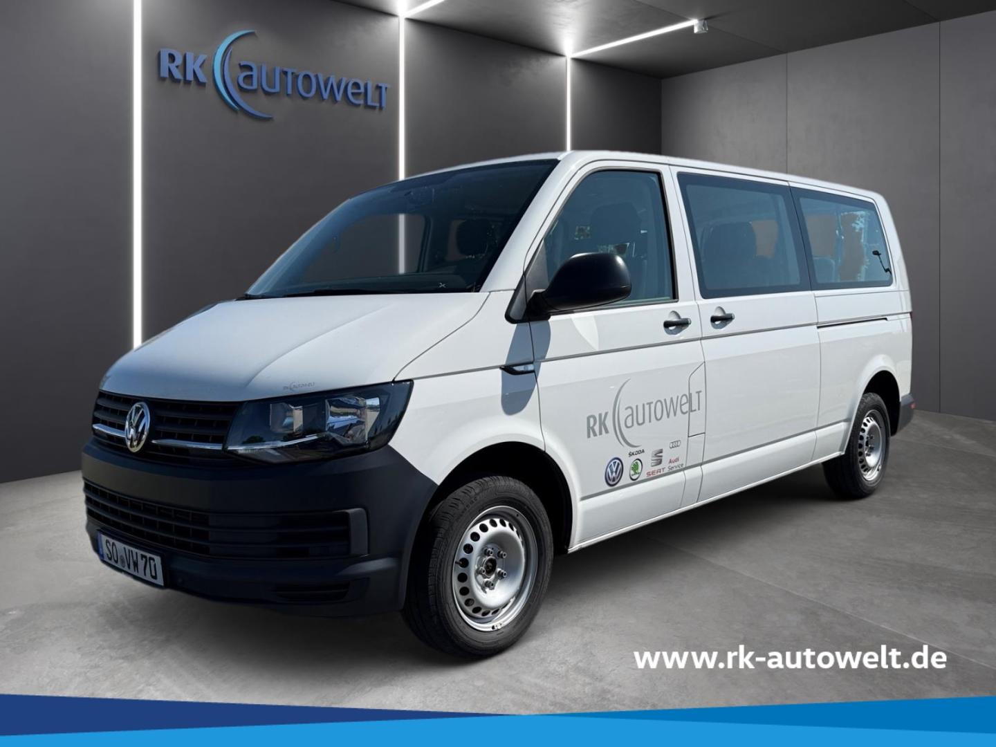 Volkswagen T6 Kombi lang 2.0 TDI Navi PDC v+h