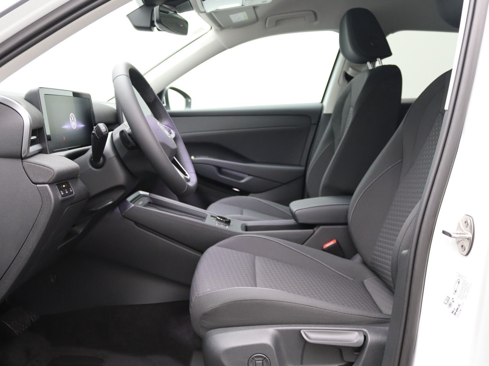 Volkswagen T-Roc - Bild 12