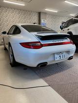 Porsche 911 997 Carrera 4 - weiße Porsche 911er Reihe